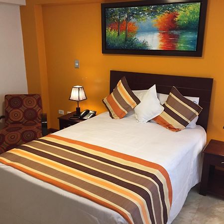 Hotel Europa إكيتوس الغرفة الصورة