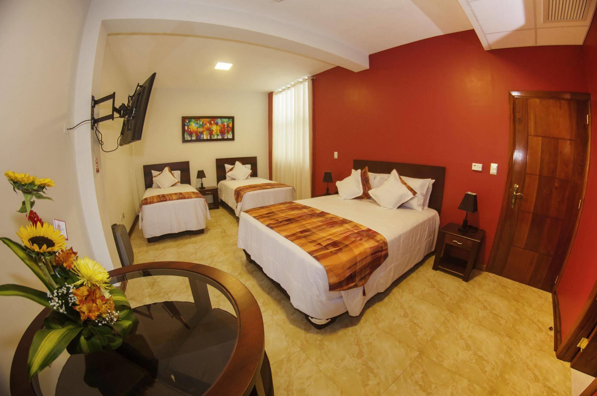 Hotel Europa إكيتوس المظهر الخارجي الصورة