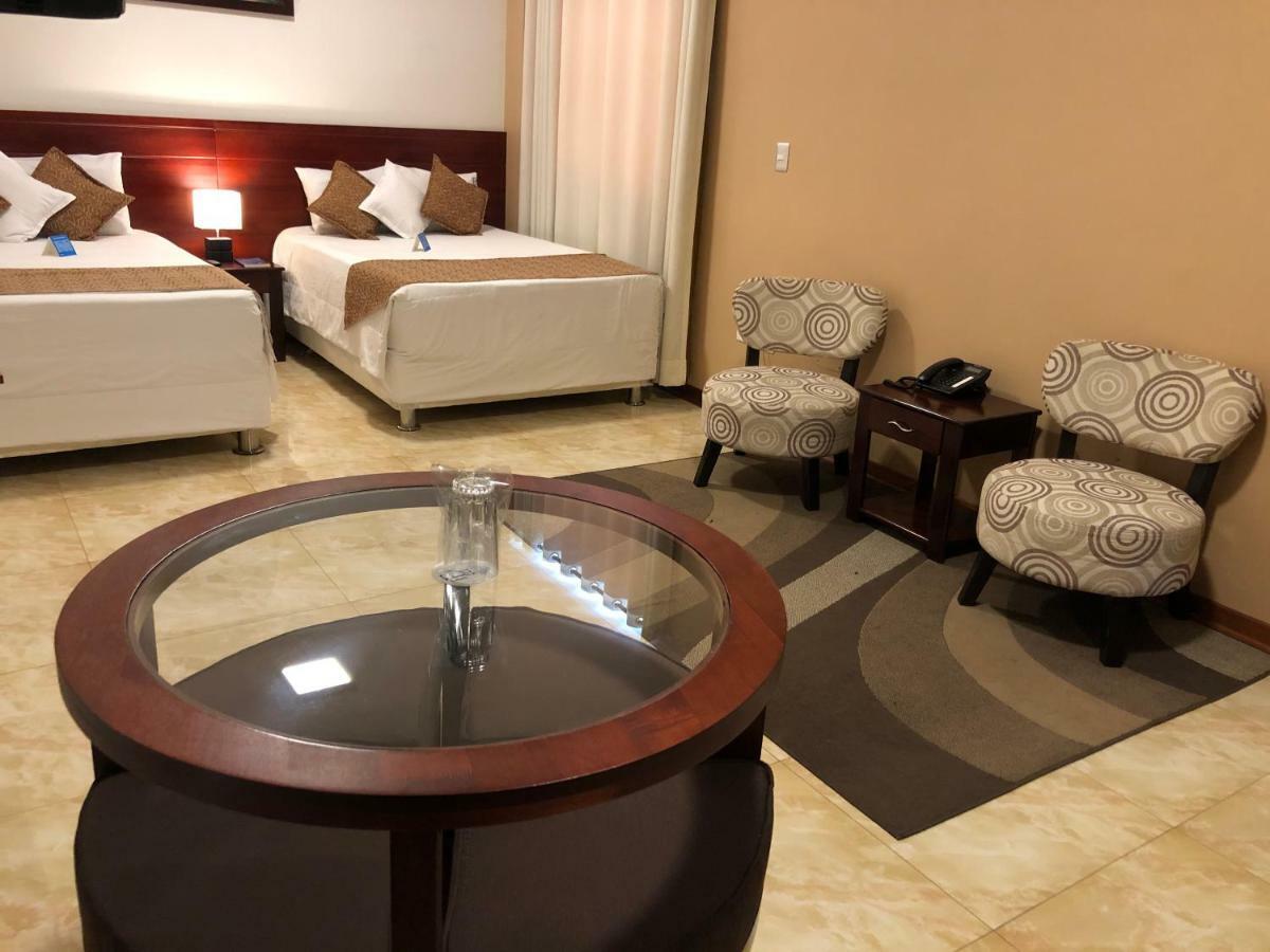 Hotel Europa إكيتوس المظهر الخارجي الصورة